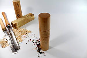 Gewürzmühle, Salzmühle, Pfeffermühle aus Holz Birke