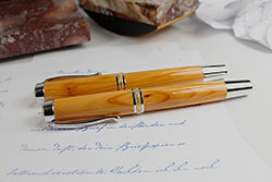 Set Füllfederhalter Kugelschreiber aus Holz Eibe, Taxus,